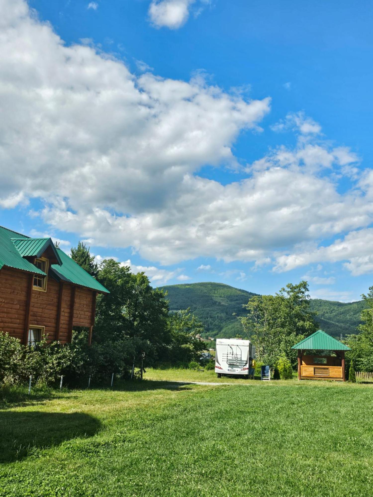 Kamp alanı Konaci Oceva Zemlja Vikendica I Mojkovac
