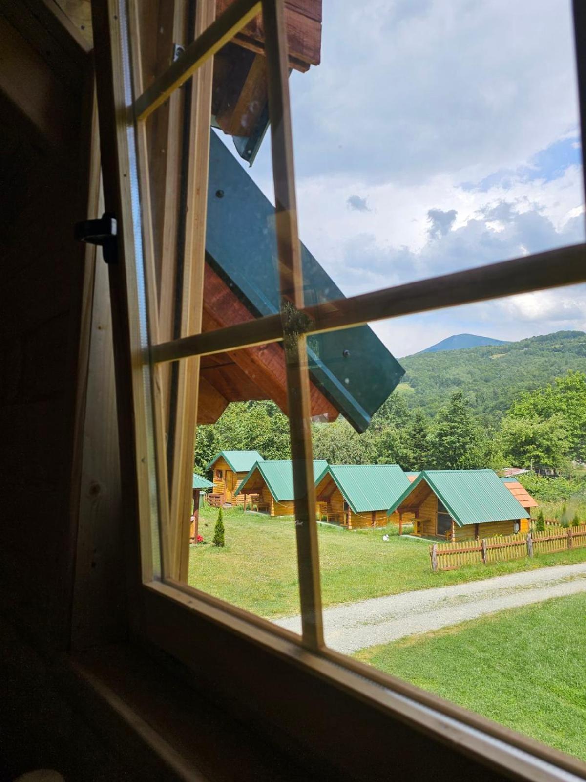 Konaci Oceva Zemlja Vikendica I Campingplatz